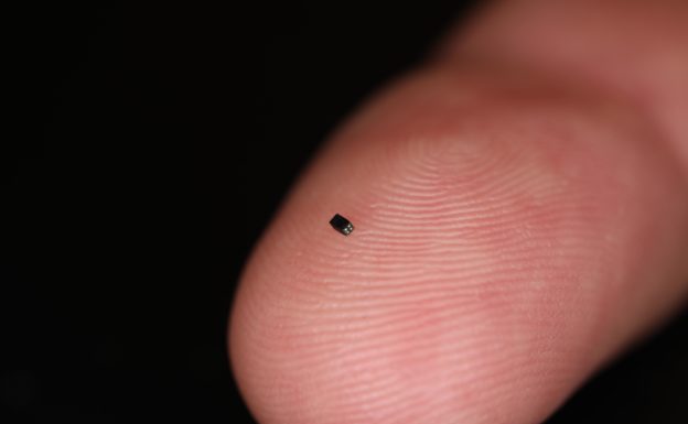 世界最小感光元件 OmniVision OV6948,細至血管都能看到