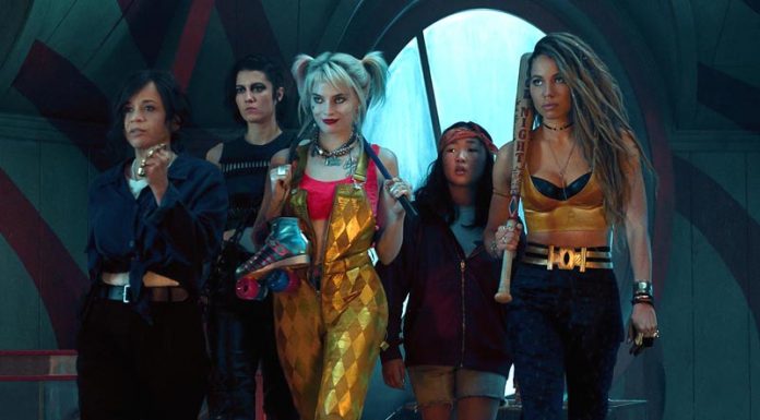 《猛禽小隊:小丑女大解放》小丑女率猛禽小隊對抗黑面具!