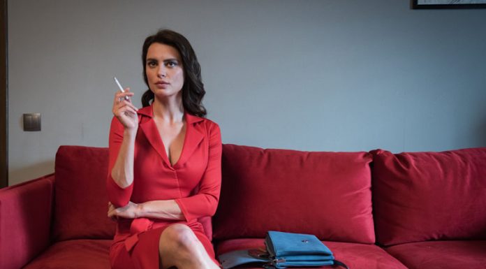 戲劇菜鳥成影后《吹哨奇案》超模跨行演戲尺度大解放