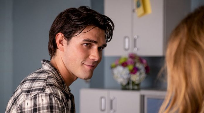 化學反應太強!KJ阿帕與未婚妻相差七歲卻還是甜蜜蜜?!