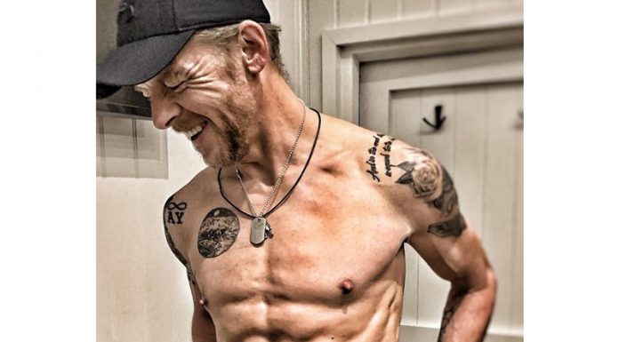 加入「氣球男星」行列!賽門佩格為《鎖命佈局》瘦成皮包骨