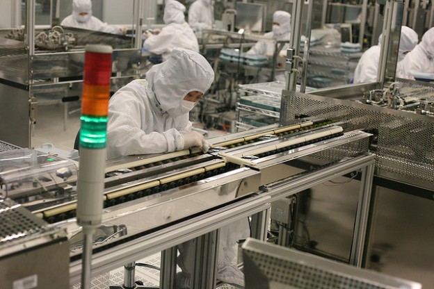 貿易戰陰霾散去，中國製造業加快機器人部署